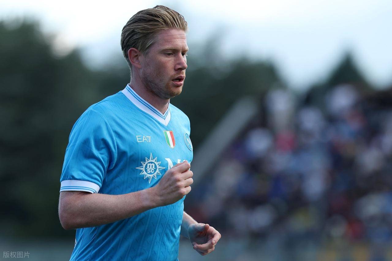 瓦拉内：去皇马前齐达内亲自给我打了电话；穆里尼奥很有魅力