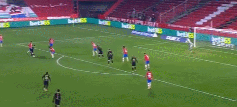 美记：塔图姆身边的人告诉我，他在努力争取本赛季复出