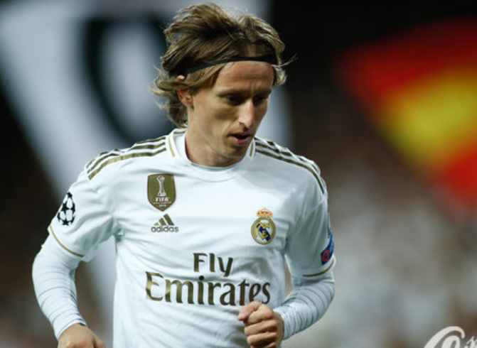 回顾一下樊振东与王楚钦的经典大战！ 王之暴冲vs稳如胖山！确实相当精彩